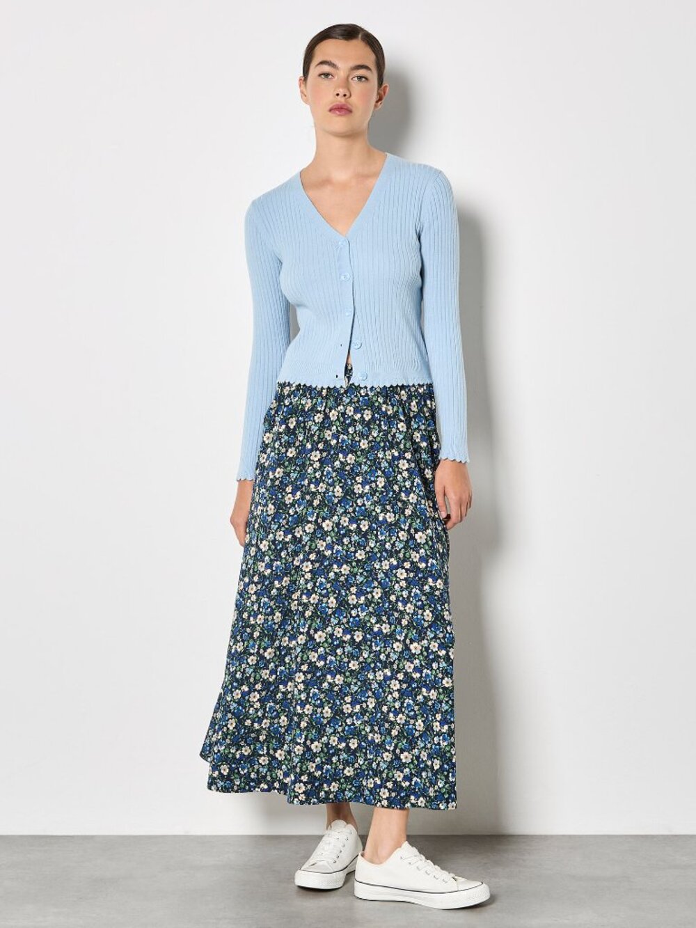 Floral Midi skirt